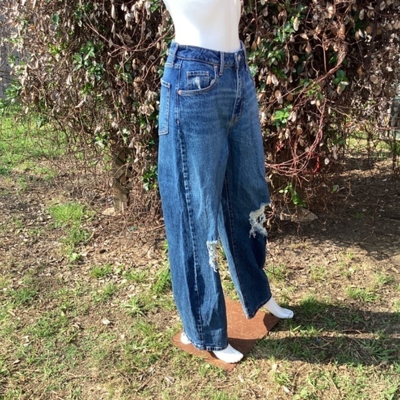 NWT Wild Fable Super High Rise Distressed Baggy Slouchy Relaxed Jeans - Picture 2 of 9